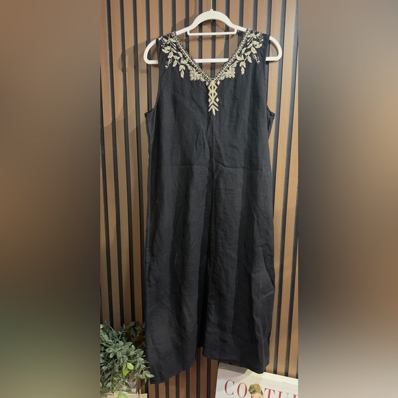 Johnny Was embroidered kaftan dress Sz PM - Picture 6 of 7